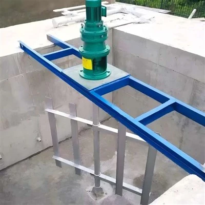 Vertikalus sparnuotas maišytuvas